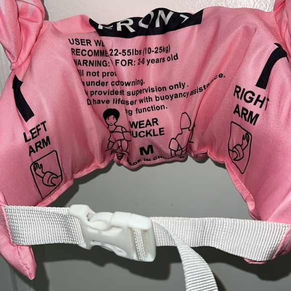 Kids Adjustable Swim Vest With Sleeves NWOT - Picture 4 of 6